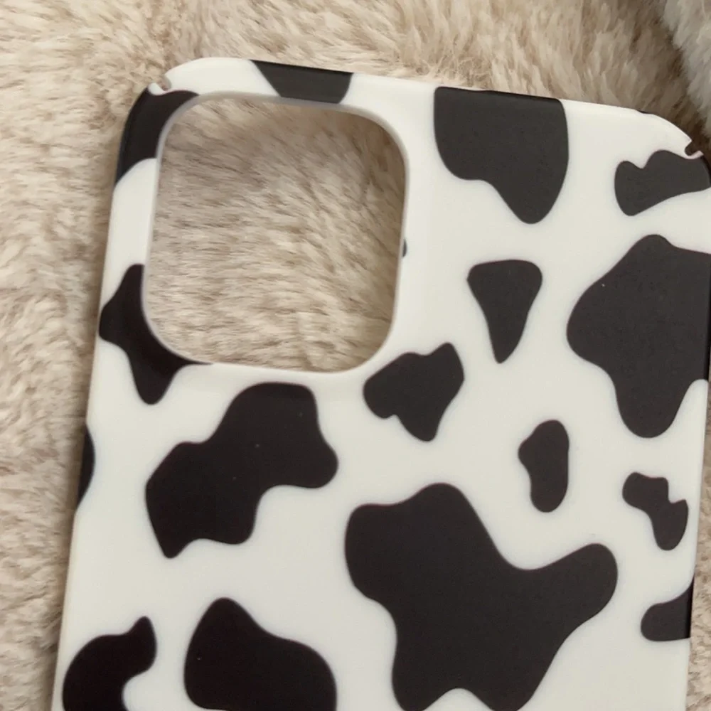New cow print phone case for iPhone 11